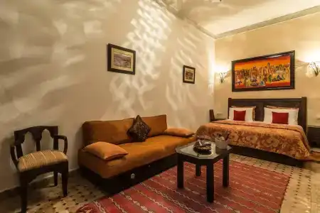 Riad Nasreen - 72
