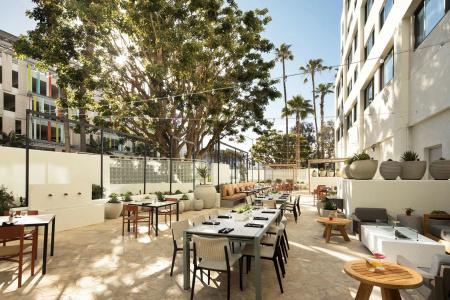 Hilton Santa Monica - 31