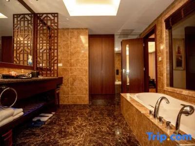 Delight Empire - 105
