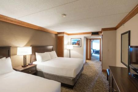Crowne Plaza, An Ihg - 48