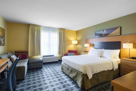 TownePlace Suites by Marriott Kansas City - 2