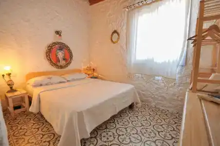 Afet Hanim Konagi - 35