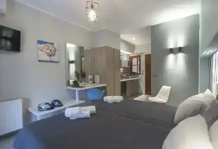 ApartAno - 79