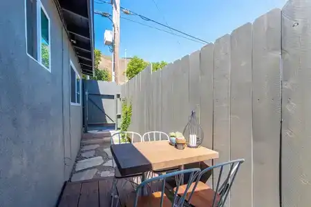 Shell Beach Inn - 69