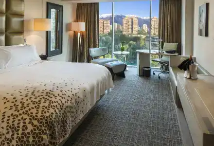 Renaissance by Marriott - 40