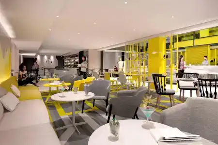 Courtyard by Marriott Paris Gare de Lyon - 24