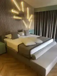 Samira Exclusive & - 124