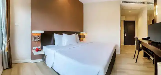 Qiu Sukhumvit - 74