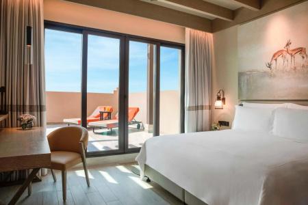 Saadiyat Rotana Resort and Villas - 8