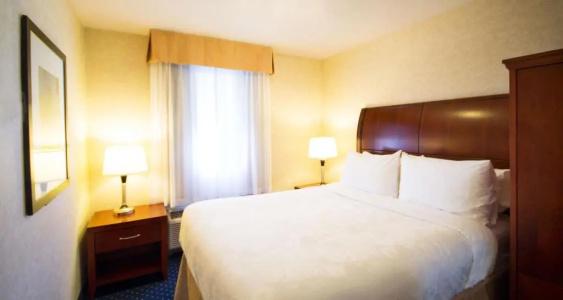 Best Western Plus Suites Downtown - 57