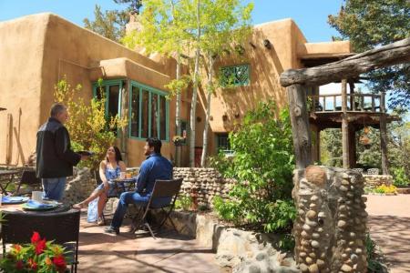Inn of the Turquoise Bear - 17