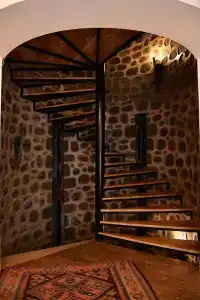 Khoreayi Dzor - 16