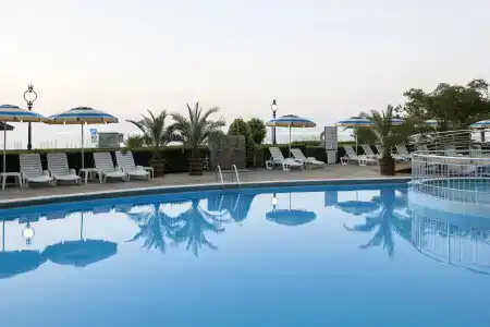Grifid Encanto Beach - Wellness, Spa & Private Beach - 16