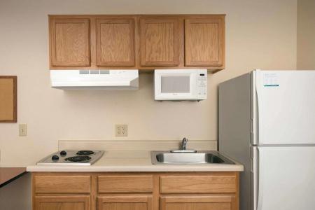 WoodSpring Suites San Antonio South - 12