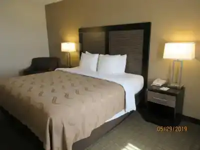 Quality Inn - Airport - 29