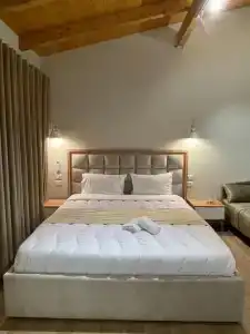 Rias Penthouse Suites - 145