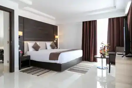 Radisson - 49