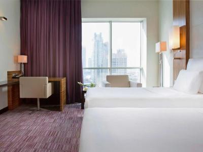Pullman Dubai Jumeirah Lakes Towers - 40