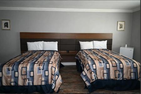 Hollywood Stars Inn - 5