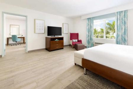 Hilton Garden Inn / The Keys Collection - 151