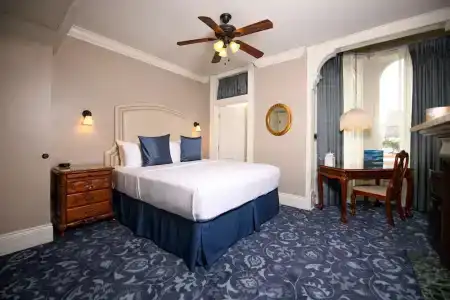 Horton Grand - 50