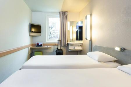 ibis budget Paris Porte De Montmartre - 10