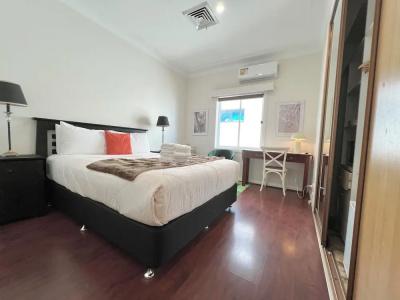 North Ryde - 52