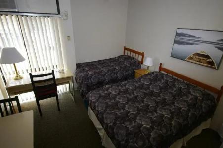 The Alexandra - 13