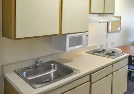 WoodSpring Suites Houston I-45 Airtex - 9