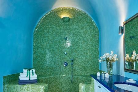 Astra Suites - 243