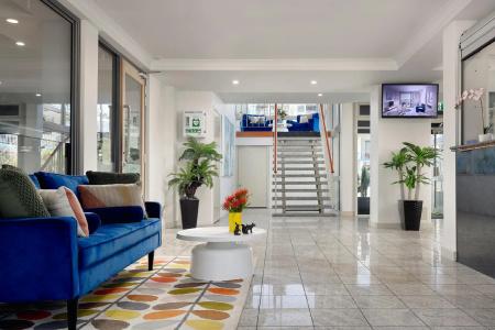 Baileys - 1