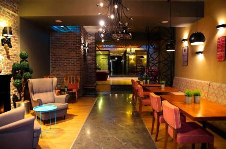 Akin Suites - 9