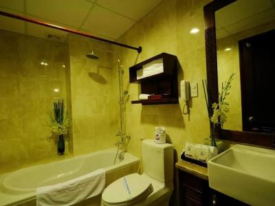 Asian Ruby Boutique bùi Thị Xuân - 33