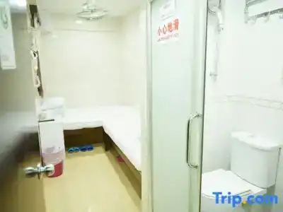 Hung Kiu - 42
