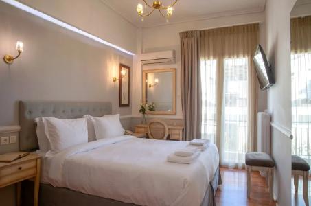 Acropolis Ami Boutique - 2