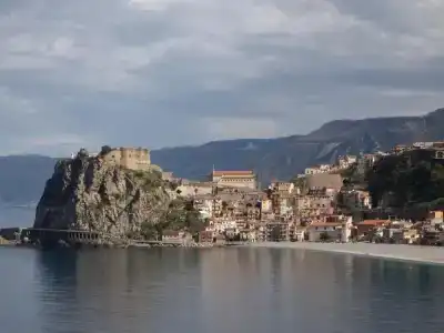 Scilla - 15