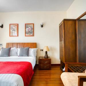 Kibo Palace - 37