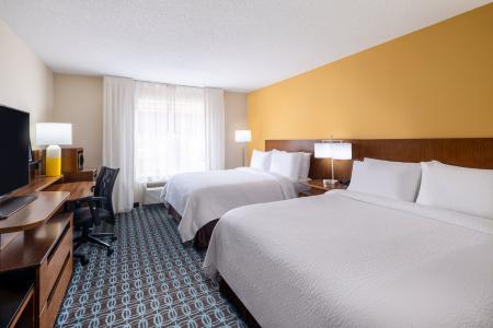 Fairfield Inn West - 4