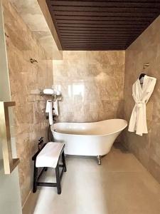 The Blossom Resort – Onsen & Foot Massage Inclusive - 271