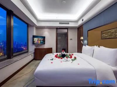 Lujia International - 105
