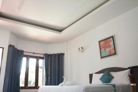 Waterside Resort - 4