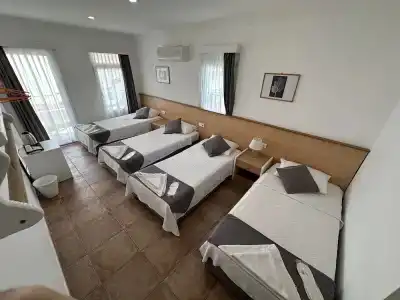 Mimosa Pension - 32