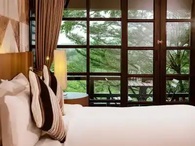 Issara Boutique Winery - 118