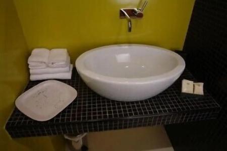 b&b Elia's - 5