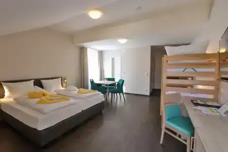 SonnenBayerischer Hof - 79