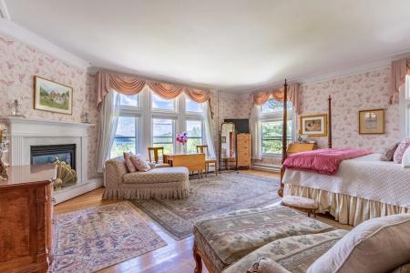 Wilburton Inn - 175