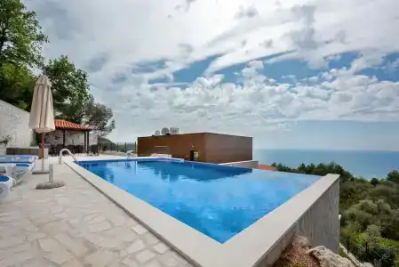 Adria Lux Sveti Stefan - 12