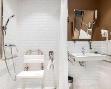 Best Western Plus Market Square Lviv - 10