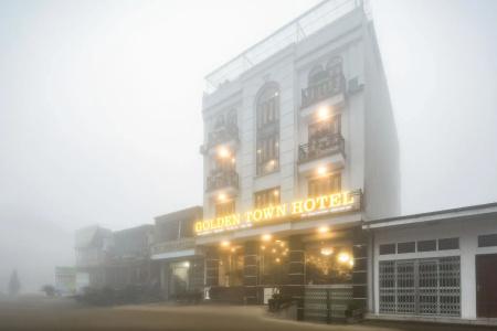 Golden Town - 28