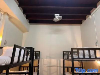 Phuket Old Town Hostel - 31